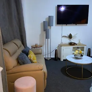 Holiday home Handsworth - 2 Bedroomed United Kingdom
